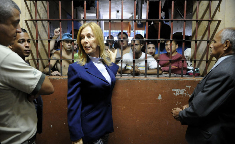 Menos Foucault más Arenal