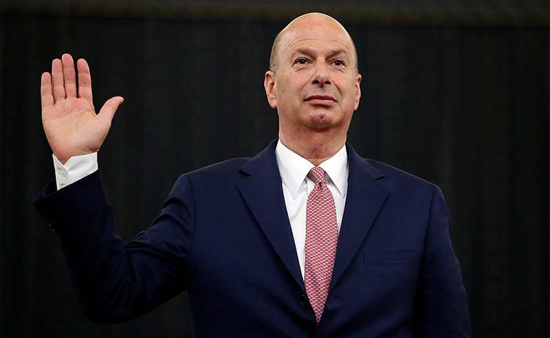 21 noviembre: Gordon Sondland, embajador de EEUU ante la Unión Europea, afirmó que existió una clara intención de la Casa Blanca de comprometer la ayuda militar a Ucrania a una investigación a la familia Biden, con Juan Carlos Hidalgo.