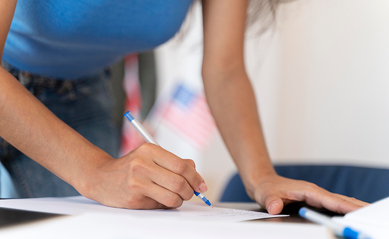 8 enero: 2023: Tribunal Supremo de Elecciones listo para el proceso electoral municipal. Con Gustavo Román Jacobo.  