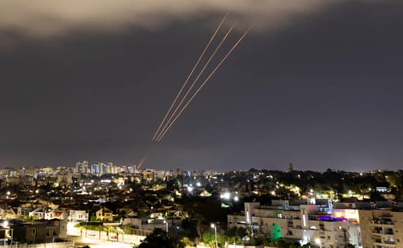 16 abril 2024: Tensión en el mundo por posible escalada de conflictos. Con Carlos Cascante.