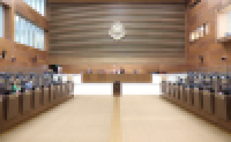 1 abril 2024: El 1 de mayo se encuentra ya en la mira de los legisladores. Con Daniel Calvo.