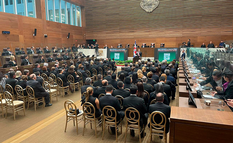 3 mayo: Rendición de cuentas del presidente Rodrigo Chaves. Con Gustavo Araya Martínez. 