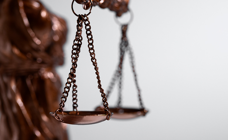 31 marzo 2025: ¿Qué riesgos corren las democracias con constantes los ataques al Poder Judicial? Con Marvin Carvajal.