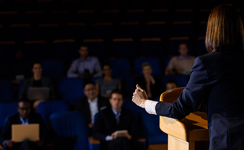 3 abril 2025: Polarización, posverdad y populismo. Con Rotsay Rosales Valladares.