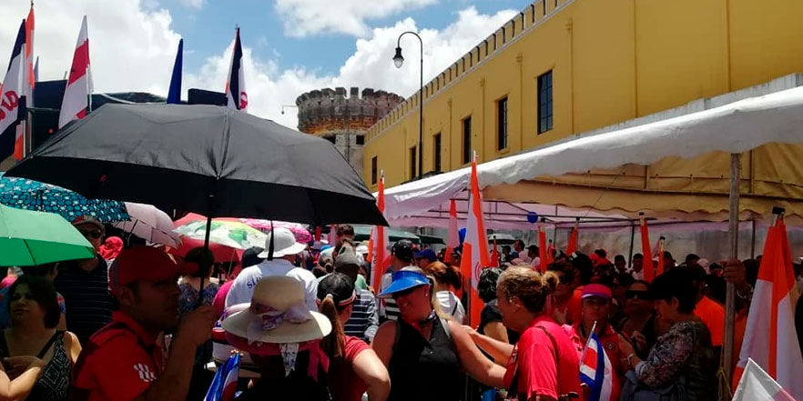 18 Setiembre: se abre una ventana de diálogo preliminar, con Víctor Morales Mora y Erwen Masís 