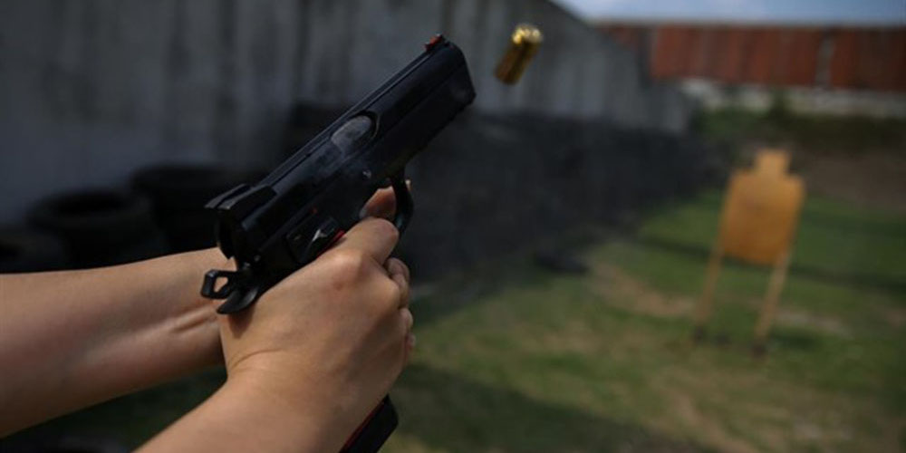 28 Marzo: División salomónica en cuanto a la cantidad de armas permitidas para registrar, ni 1 ni 3. Con Enrique Sánchez y Gustavo Viales