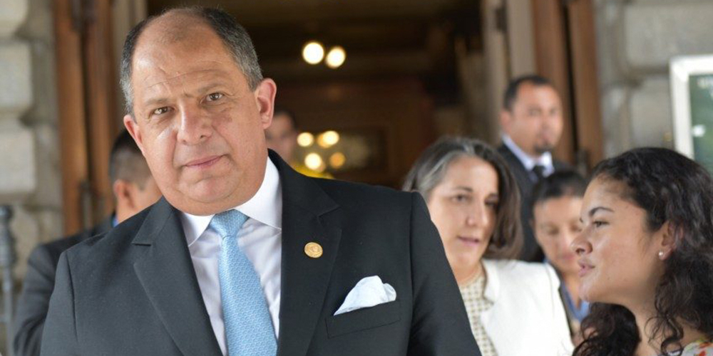 25 abril: 600 mil millones de colones, el monto que la Administración Solís Rivera dejó sin cubrir para honrar obligaciones del siguiente periodo, con Paola Vega y Luis Fernando Chacón