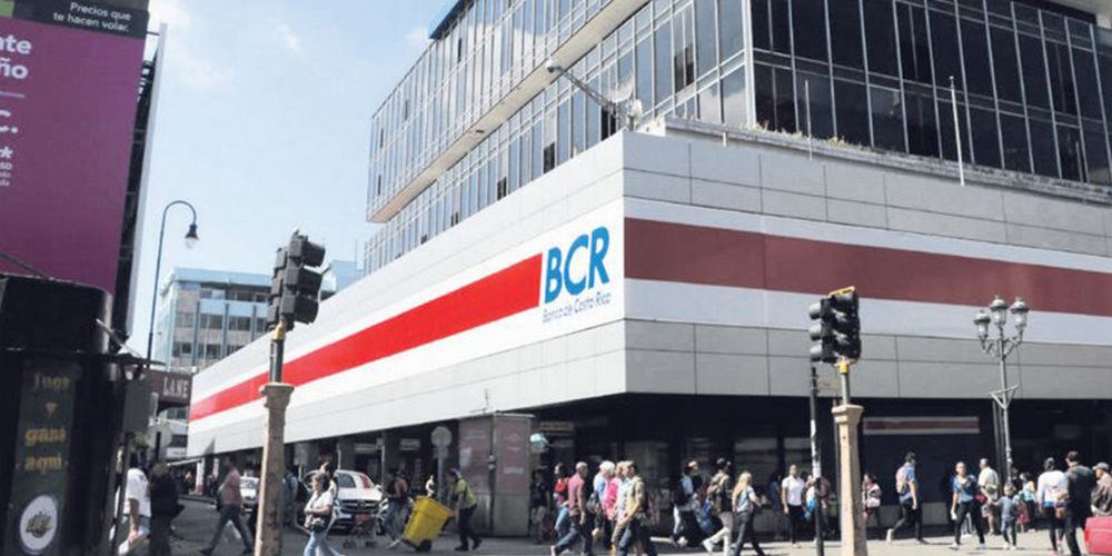 26 abril: Expresidenta de la Junta Directiva del BCR aseguró que fue perseguida y coaccionada por sus superiores políticos en Casa Presidencial durante la pasada administración, con Mónica Segnini