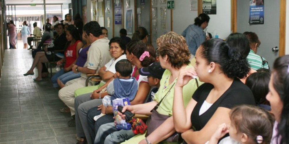 3 abril: Sala Constitucional obliga a la CCSS a diseñar un plan para solucionar las listas de espera para antes del mes de setiembre, con Román Macaya 