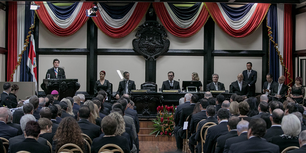 13 mayo: La nueva dinámica de la repartición del poder político nos obliga a preguntarnos, ¿quiénes son opositores y quiénes aliados del gobierno? con Gustavo Araya