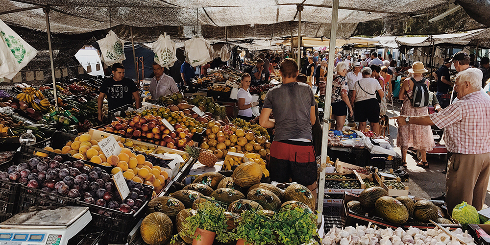 31 mayo: Escuela de Estadística de la UCR: “La confianza cayó porque no se percibe la reactivación económica", con Rodrigo Cubero.