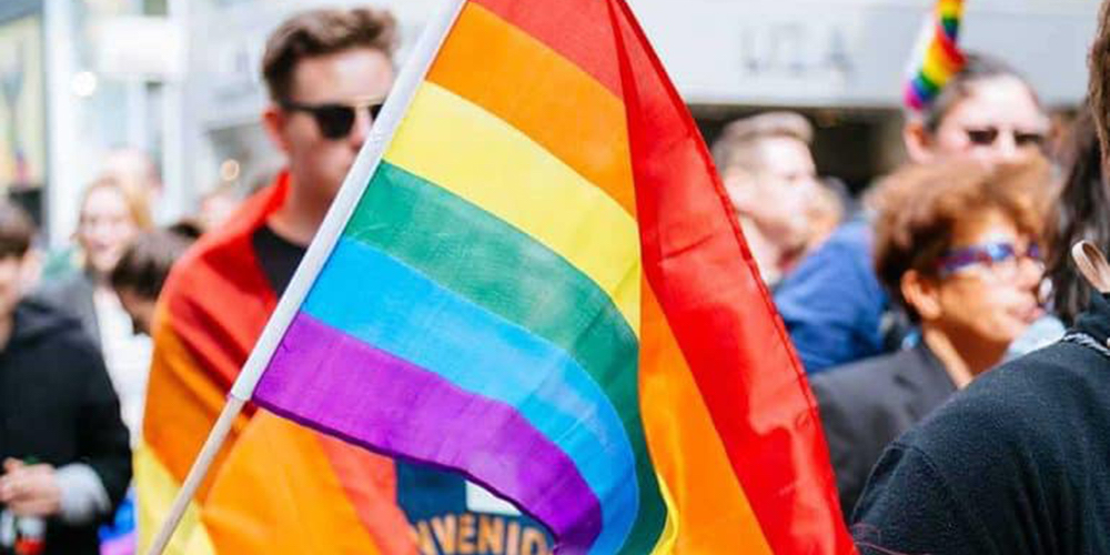 21 junio: Colectivos LGBTI y sus compañías se preparan para la Marcha de la Diversidad 2019, con Mónica Naranjo y Leonardo Garnier.