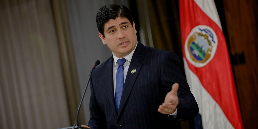 12 julio: Semana complicada en nuestra país. Una nueva ministra de Educación, el sector pesquero descontento y un video amenazante a nuestro orden democrático y constitucional, con Carlos Sandoval