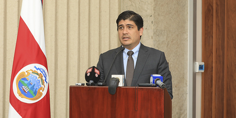 4 julio: Continúan las protestas, ¿cuál es el espacio de maniobra que le queda al Ejecutivo? Con Gustavo Araya y Saúl Buzeta. 