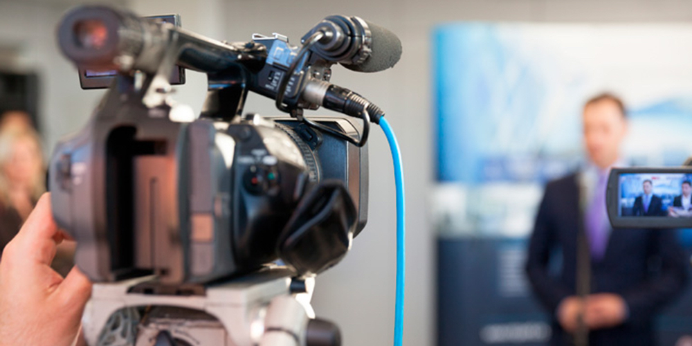 10 setiembre: La Sala Constitucional sentenció: El Colegio de Periodistas perturba la libertad de expresión al exigir la colegiatura, con Eduardo Ulibarri. 