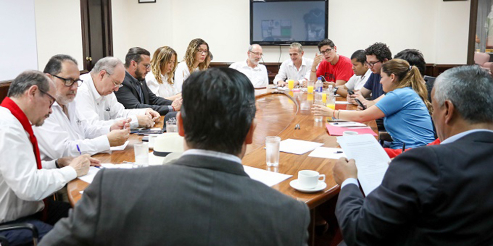 25 octubre: La crisis de representatividad va mucho más allá de los partidos políticos, con Eduardo Ulibarri