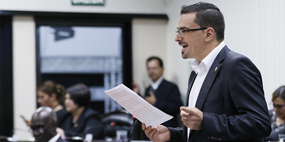 29 octubre: Asamblea Legislativa volverá a estudiar en comisión el proyecto de ley sobre huelgas luego de las observaciones de los magistrados de la Sala Constitucional, con José María Villalta.