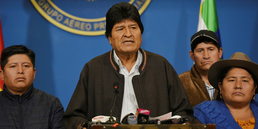 11 noviembre: Evo Morales renunció a la presidencia de Bolivia luego de que militares así se lo aconsejaran. La OEA constató irregularidades en el reciente proceso electoral de ese país, con Sergio Araya Alvarado.