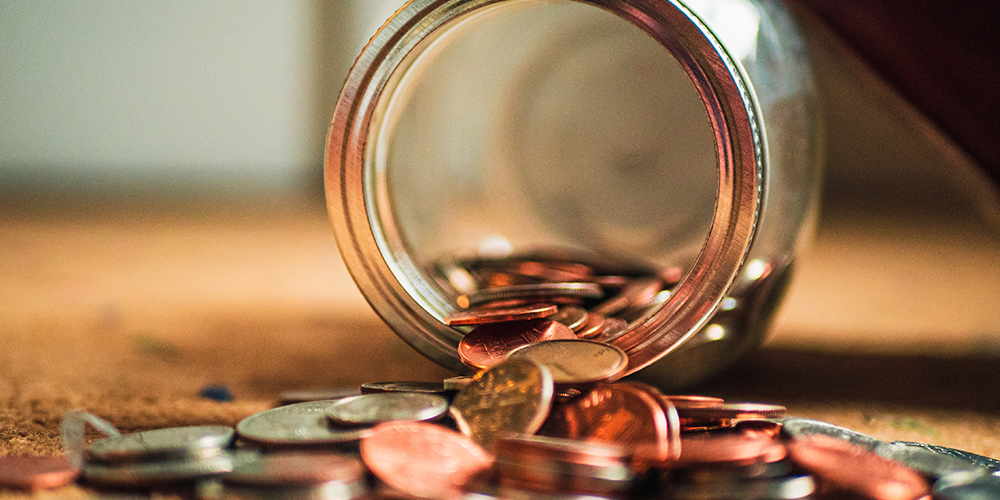 12 noviembre: Un proyecto de ley permitiría que trabajadores retiren el FCL antes de lo reglamentado, especialistas ya hacen advertencias sobre el riesgo de este plan, con Danilo Ugalde y Héctor Maggi.