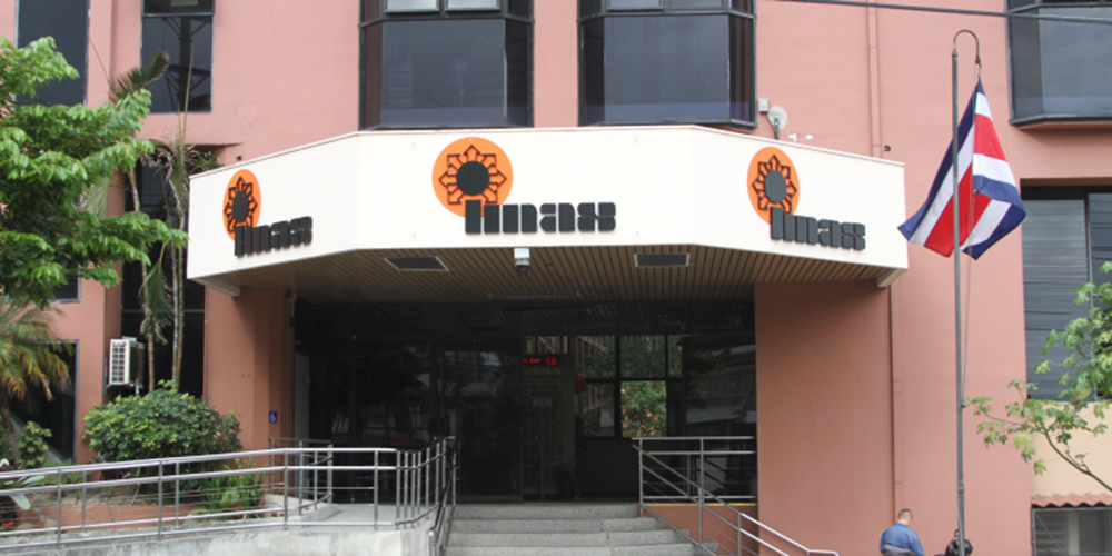 16 enero: Las asignaciones a programas especiales que reciben miles de conciudadanos en pobreza y pobreza extrema, están al día. Por ahora. Con Juan Luis Bermúdez.