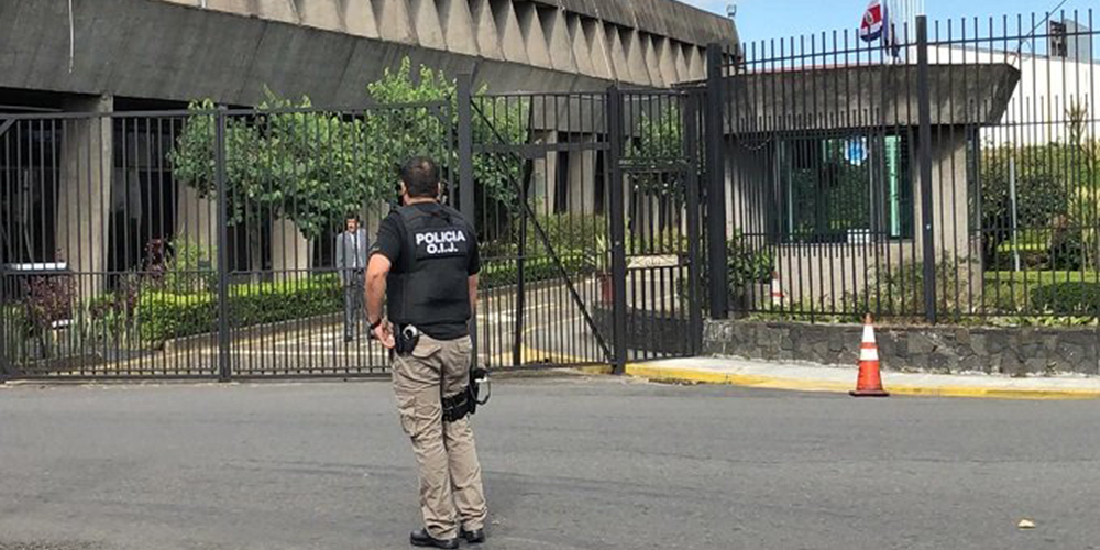 5 marzo: El allanamiento a Casa Presidencial por el caso UPAD, con Emilia Navas 