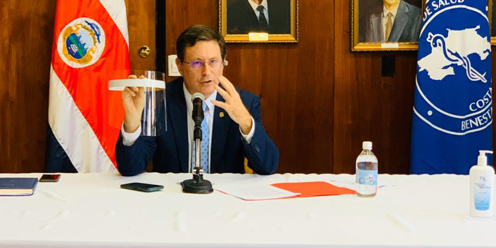 8 abril: 483 casos de Covid19, una tasa de hospitalización del 5 %, satisfactoria respecto de los parámetros internacionales, pero más de la mitad de ellos (14/25) están en cuidados críticos. Con Román Macaya.