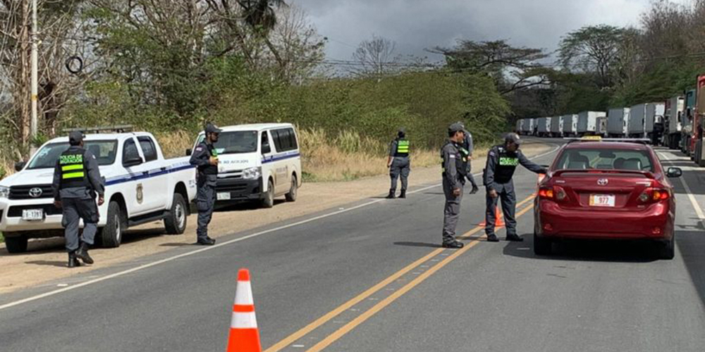 19 de mayo: Nicaragua cerró el tránsito de mercaderías por Peñas Blancas y el Ejecutivo presentó el segundo proyecto de empleo público al Congreso. Con Gustavo Araya