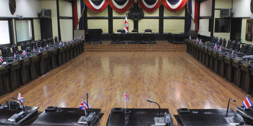 30 junio: Potenciar el régimen obligatorio de pensiones complementarias de los trabajadores. Con Rocío Aguilar.