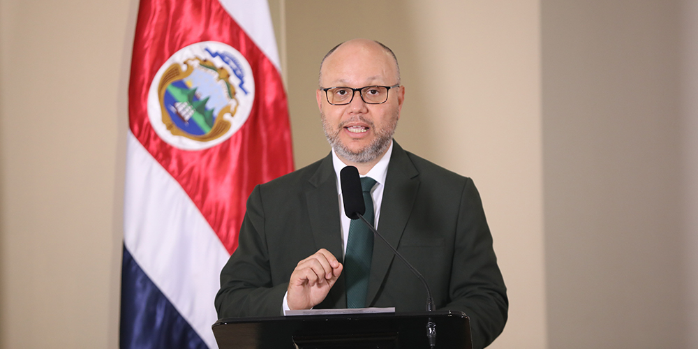 3 junio: La mirada se mantiene sobre las fronteras especialmente la norte donde todas las policías del país juntan esfuerzos para evitar el posible ingreso de personas contagiadas con Covid-19. Con Michael Soto.