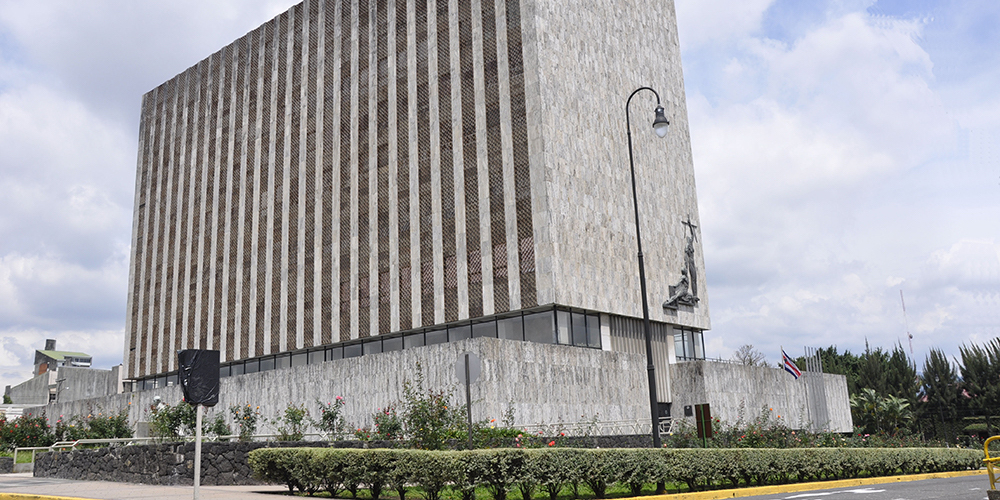 9 junio: Tercer Informe del Estado de la Justicia: la centralización del poder. Con Fernando Cruz y Evelyn Villareal