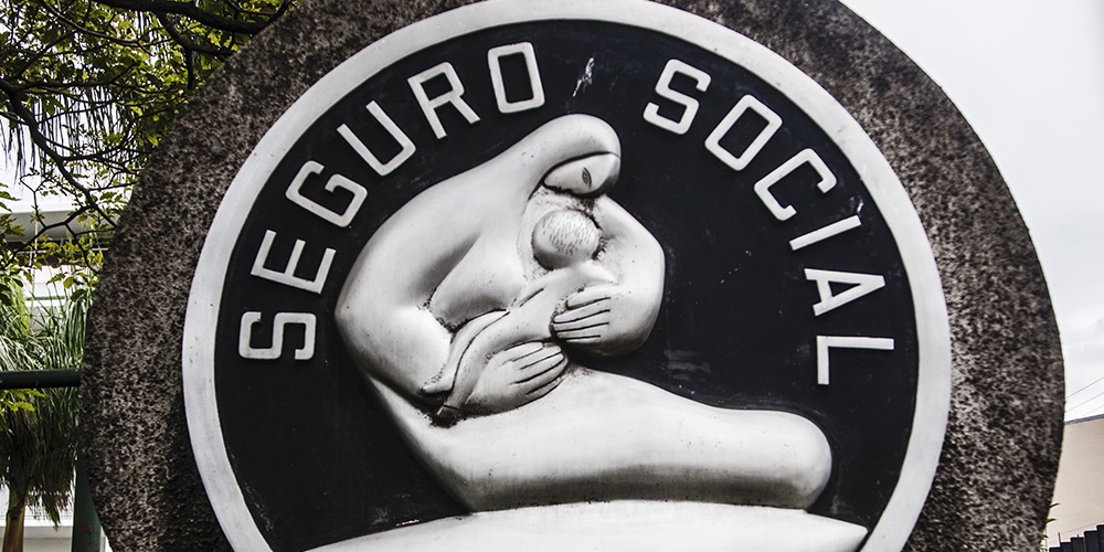 9 julio: Nuestra CCSS es esa institución que encara la crisis pandémica por el flanco sanitario y económico, es médico y paciente a la vez ¿cuánto más puede aguantar? Con José Loría