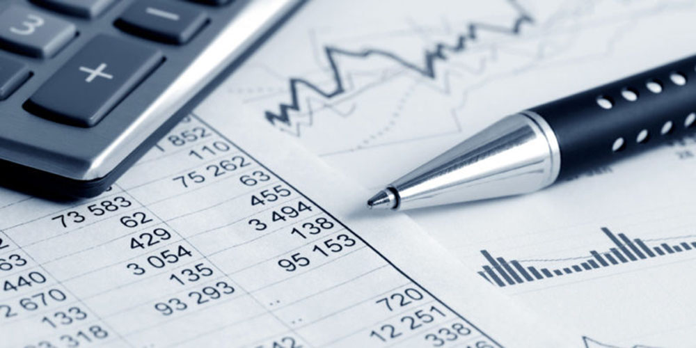 26 octubre: Hacienda presentó un nuevo presupuesto ordinario 2021 donde demuestra que sí se podían hacer más ajustes al gasto público. Con Isaac Castro.