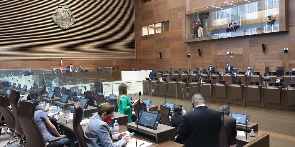 25 noviembre: Analizamos el trámite en el plenario del Presupuesto Ordinario de la República para el 2021. Con Silvia Hernández y Elián Villegas.