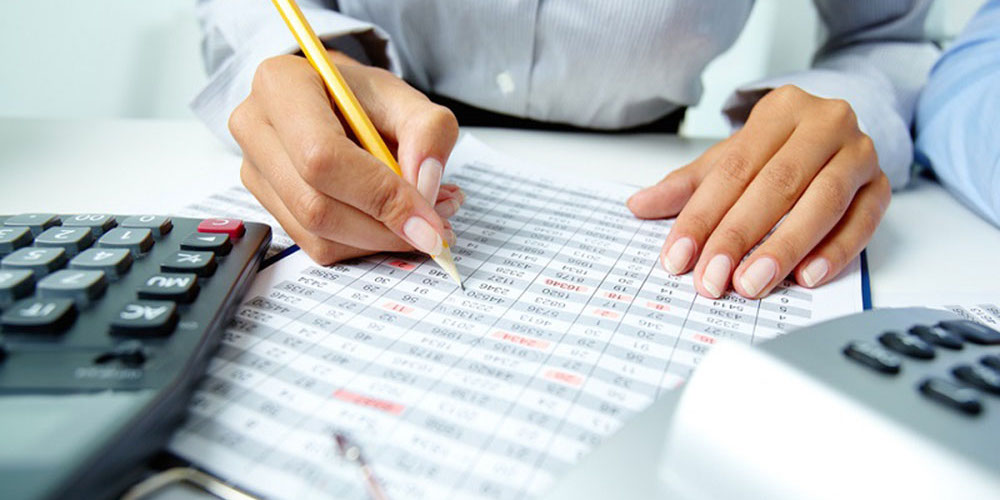 3 noviembre: No se puede llegar al FMI sin antes pasar por la aprobación del presupuesto nacional para el próximo año. Con Silvia Hernández.