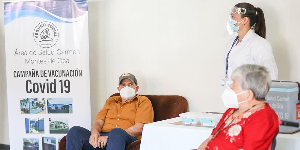 5 enero: Una propuesta para segmentar el proceso de vacunación contra Covid-19 en adultos mayores. Con Luis Rosero Bixby.