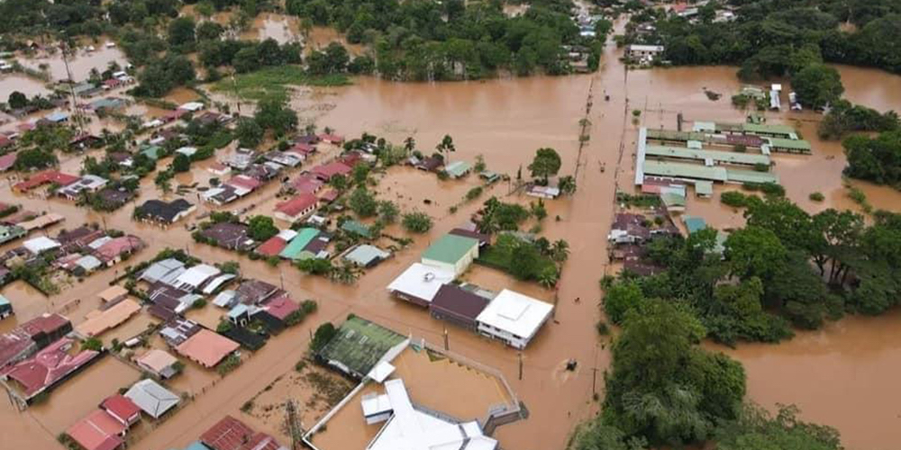 26 julio: Las precipitaciones intensas de los últimos días saturaron los suelos en la zona norte y el Caribe. Con Lidier Esquive y Luis Fernando León.