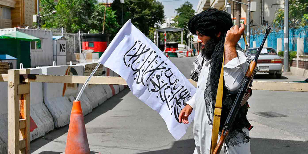 24 agosto: Coyuntura política local y una mirada internacional con Eduardo Ulibarri.