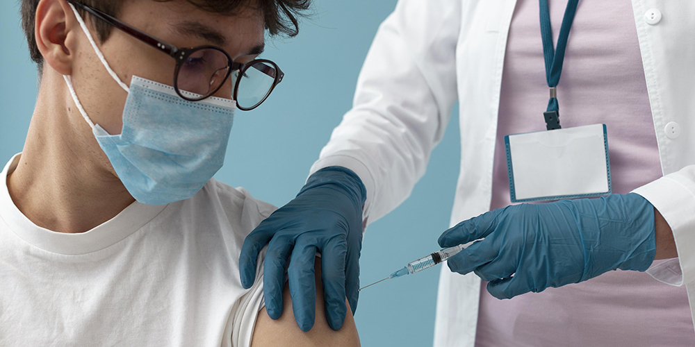 14 Octubre: Obligatoriedad de la vacuna contra Covid-19. Con Marvin Carvajal.