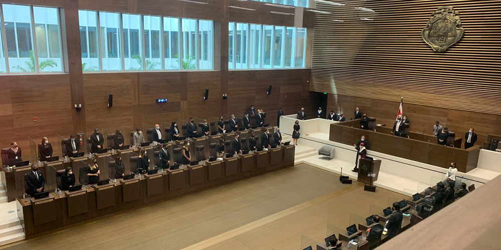 1 Octubre: Diversos temas en la política nacional acaparan los titulares a poco días de que inicie la campaña electoral. Con Eduardo Ulibarri.