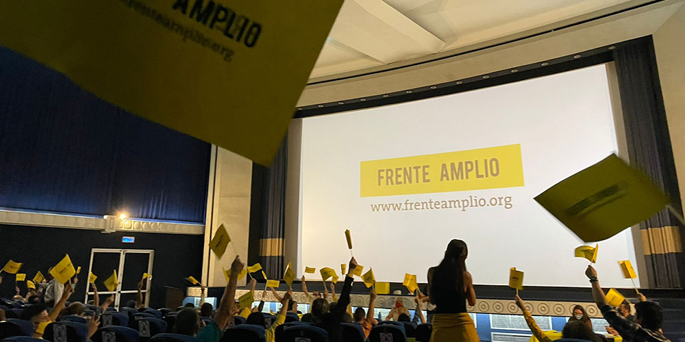 11 febrero: El Frente Amplio logró una bancada de 6 seis diputados para el próximo Congreso. Con José María Villalta.