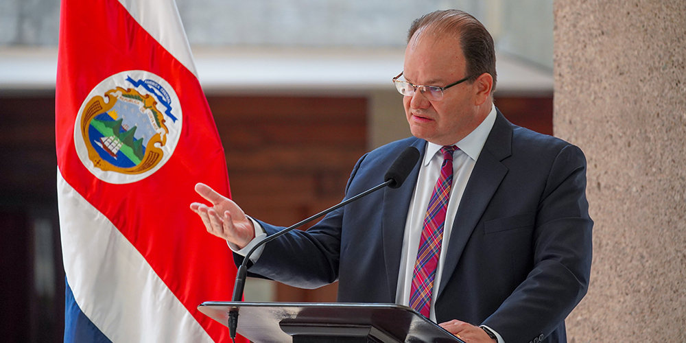 21 abril: Ataque cibernético: una nueva crisis en la administración Alvarado Quesada. Con Geannina Dinarte y Jorge Mora.