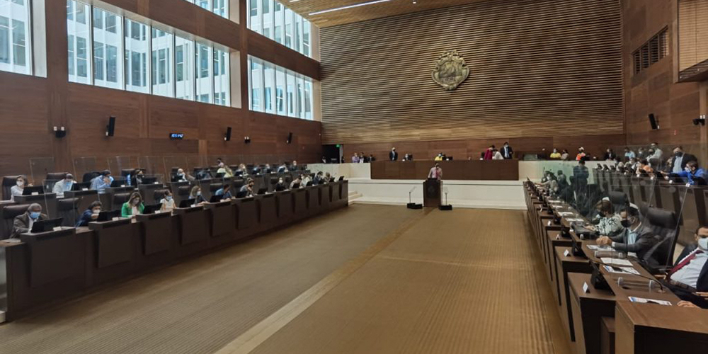 28 abril: Un balance del Congreso que finaliza funciones en unos cuantos días. Con Laura Guido y Wagner Jiménez.