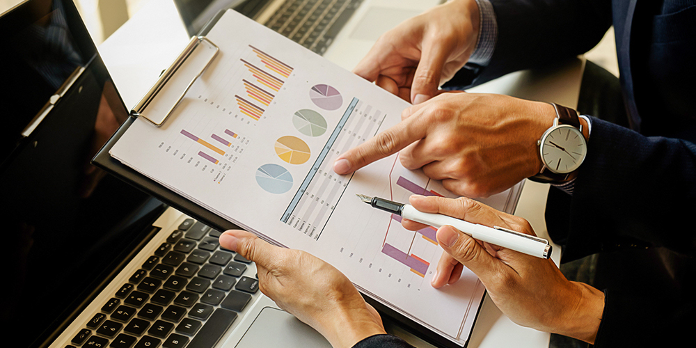 27 mayo: Coyuntura económica nacional con Róger Madrigal, presidente del Banco Central.