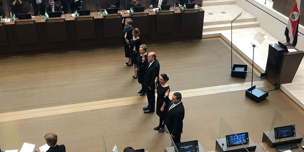 2 mayo: 57 nuevos diputados han tomado espacio y convivirán a partir del próximo domingo con el nuevo gobierno de Rodrigo Chaves. Con Daniel Calvo