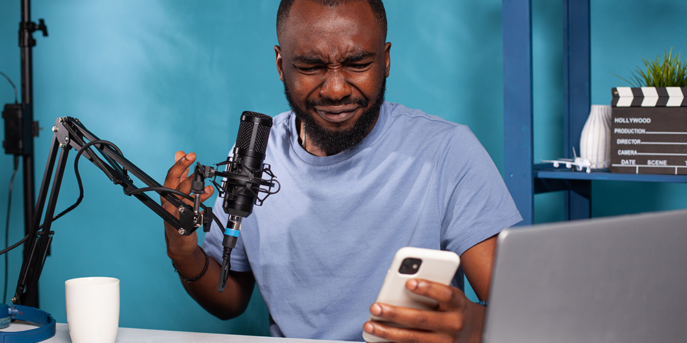 23 junio: Odio en las redes sociales. Con Larissa Arroyo. 