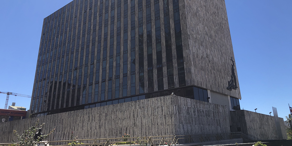 28 setiembre: Retos del Poder Judicial. Con Orlando Aguirre Gómez y Evelyn Villarreal.