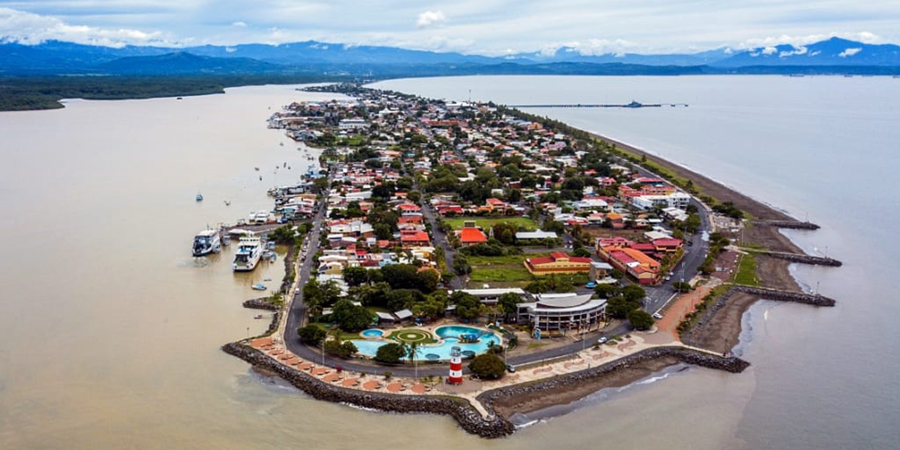 13 febrero: Desigualdad de la mano con la criminalidad. Con Ennio Rodríguez.