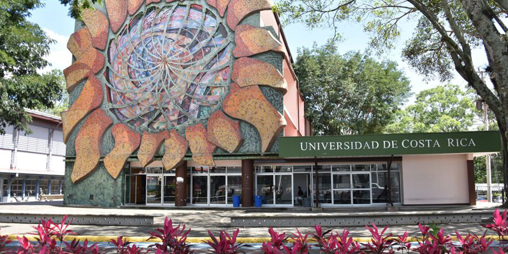 13 marzo: El papel de la universidad pública en la sociedad costarricense. Con Francisco González y Gustavo Gutiérrez. 