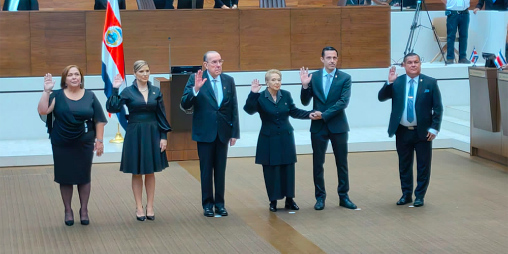 2 mayo: Inicio de un nuevo año legislativo. Con Daniel Calvo.