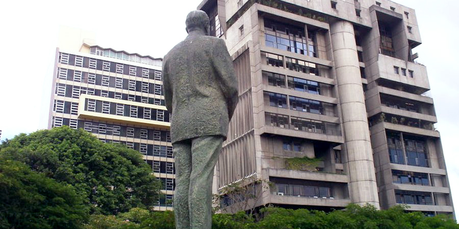 27 Septiembre. Análisis de lo legal y lo político del Caso Barrenador que investiga contratos C.C.S.S. Con Marvin Carvajal y Sergio Araya.